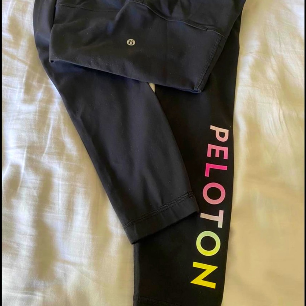 SOLD ~ Lululemon Peloton Align Leggings Size 2